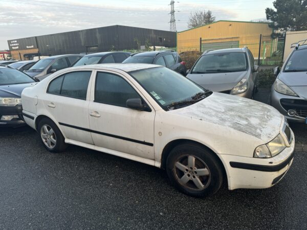 Skoda octavia 1.9 TDI ALH pour pièce détachées