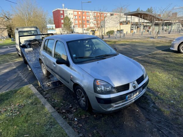 Clio 2 1.5 DCI K9K 714 pour pièce – Image 3